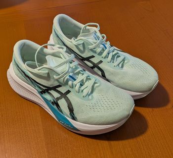 Used Asics Magic Speed 4 EU 41.5 2025 bike — image 3 of 4