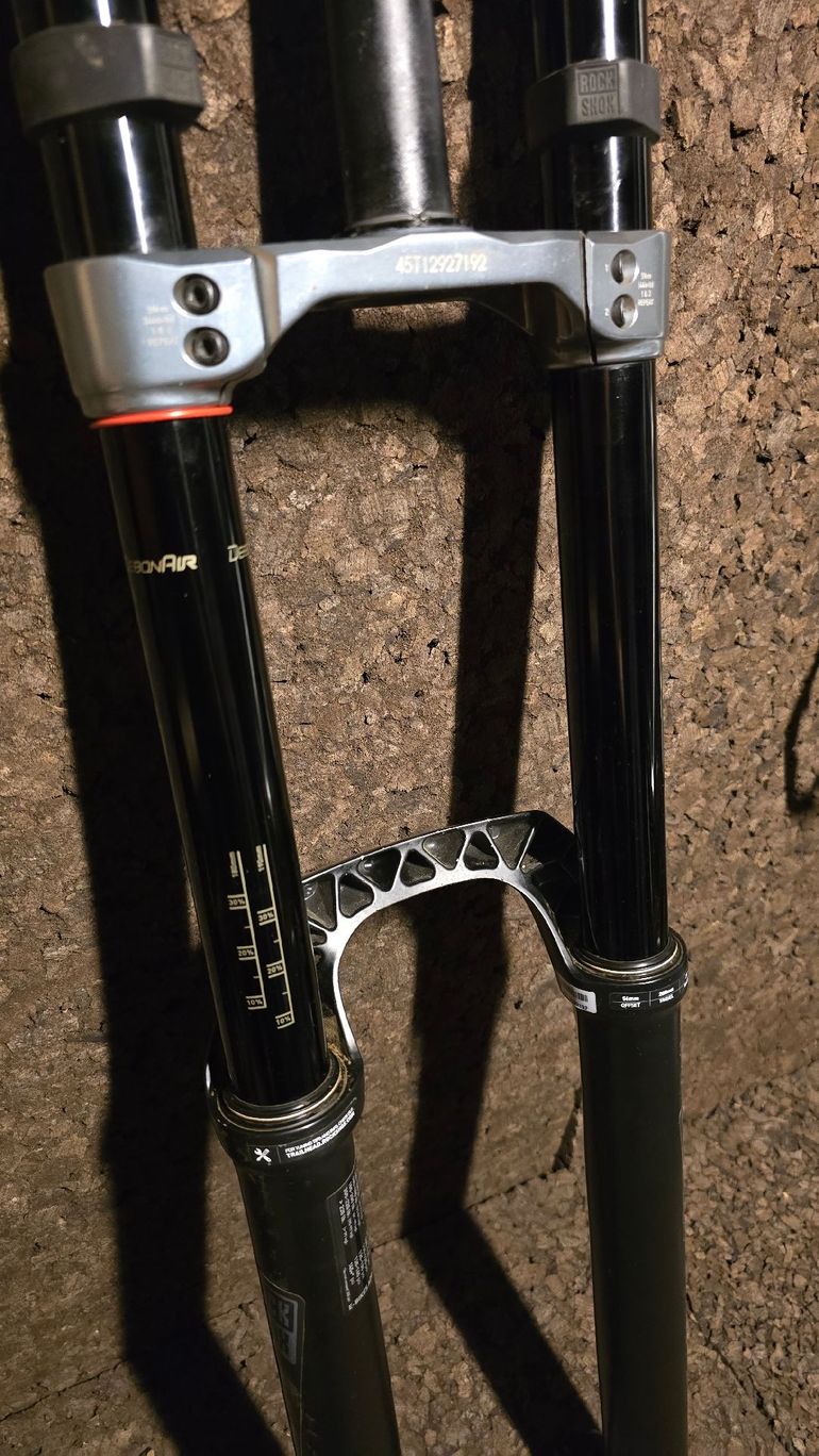 Used RockShox Boxxer Select 2023 bike — image 6 of 8