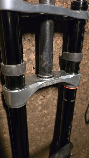 Used RockShox Boxxer Select 2023 bike — image 3 of 8
