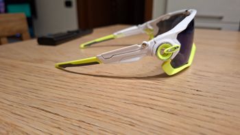 Used Oakley Jawbreaker Polished White lente Jade Iridium OO9290-03 121 bike — image 3 of 6