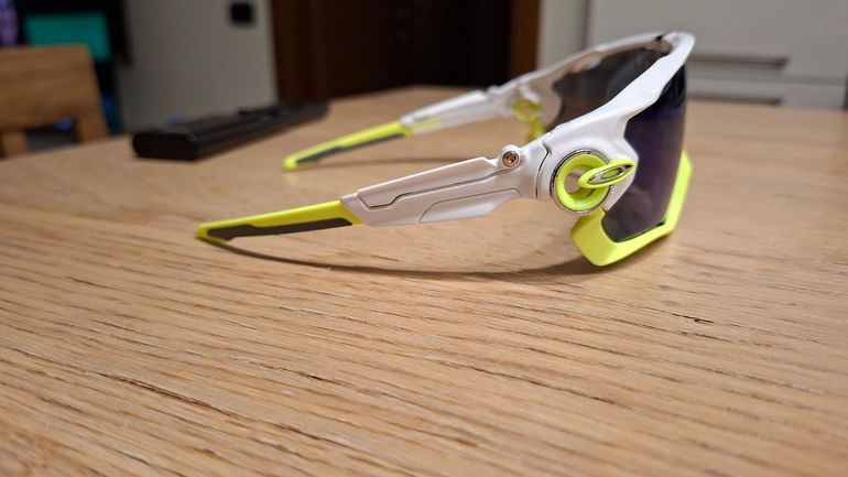Used Oakley Jawbreaker Polished White lente Jade Iridium OO9290-03 121 bike — image 3 of 6