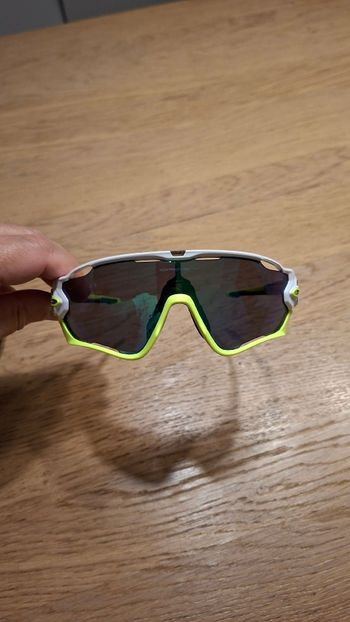 Used Oakley Jawbreaker Polished White lente Jade Iridium OO9290-03 121 bike — image 2 of 6