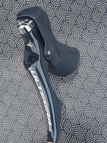 Used Shimano Ultegra ST-R8000 2x11v bike