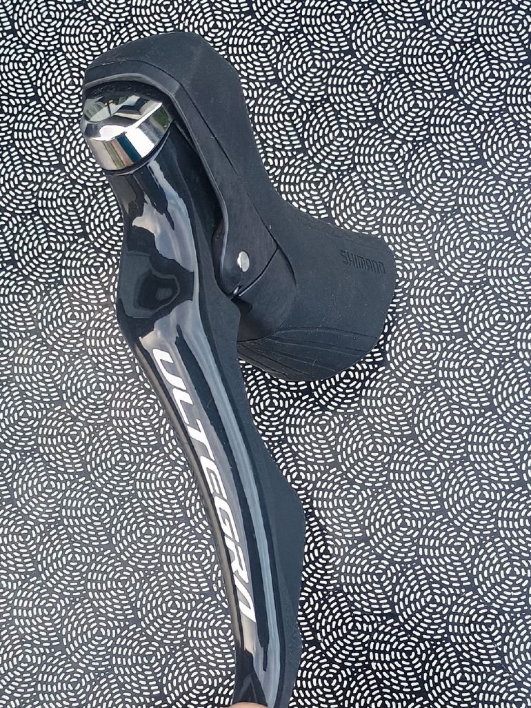 Used Shimano Ultegra ST-R8000 2x11v bike — image 1 of 8
