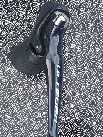 Used Shimano Ultegra ST-R8000 2x11v bike — image 3 of 8