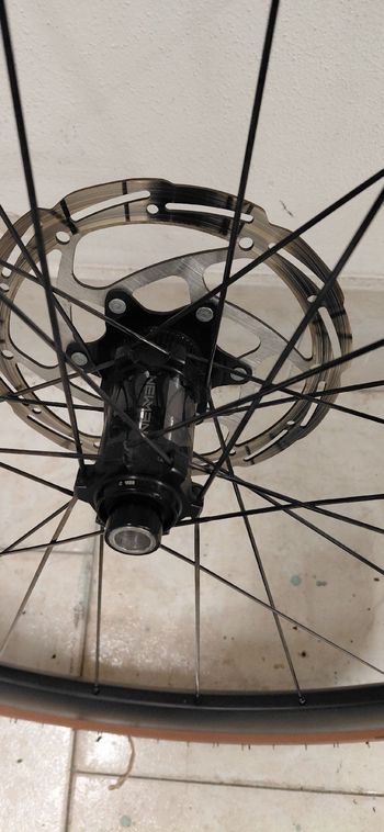 Used Newmen Ruote Carbonio 42 bike — image 5 of 8