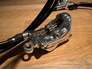 Used Formula Cura 4 TFRA/FCS Brake Set bike — image 4 of 6