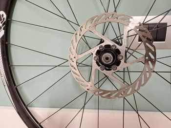 Used 4za Cirrus Forza 4 CCD30 100 135 QR Handbuilt Wheelset with Shimano Cassette bike — image 7 of 9