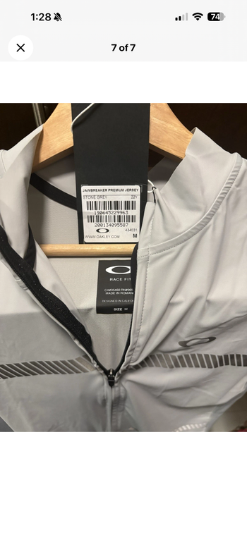 Used Oakley Jawbreaker Premium Road cycling jersey bike — image 7 of 7
