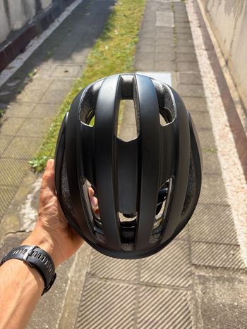 Used Oakley ARO3 MIPS Helmet 2020 bike — image 6 of 8