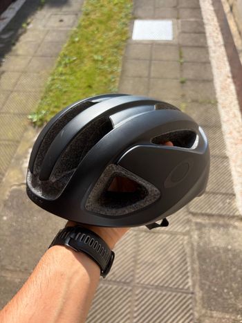 Used Oakley ARO3 MIPS Helmet 2020 bike — image 2 of 8