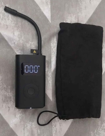 Used Xiaomi Compresor inflado recargable bike — image 1 of 3