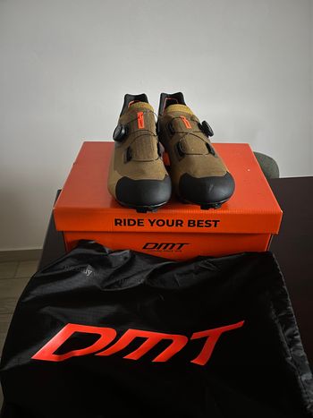 Used Dmt KM30 MTB Shoes 2026 bike — image 2 of 5