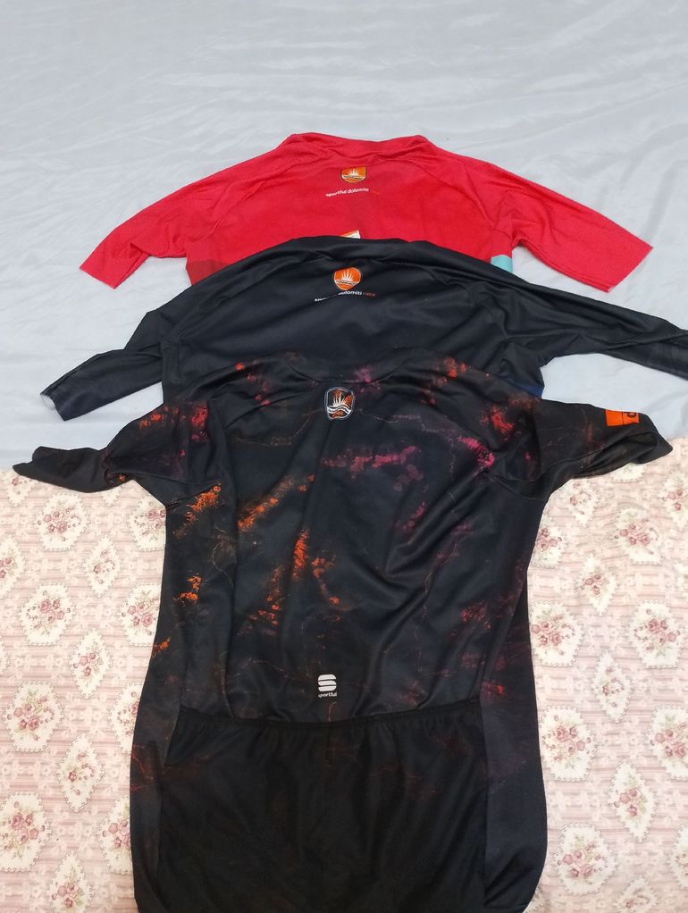 Used Sportful Maglia 2024 bike — image 2 of 3