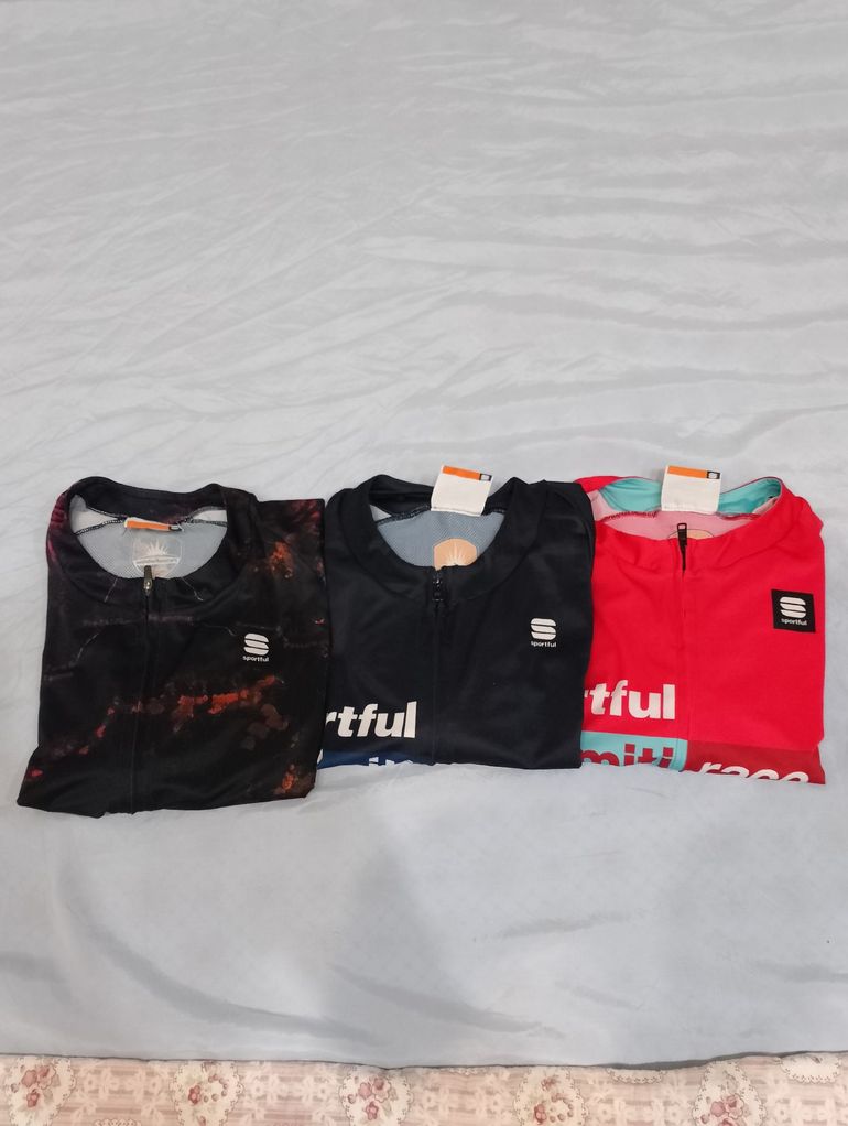 Used Sportful Maglia 2024 bike — image 3 of 3