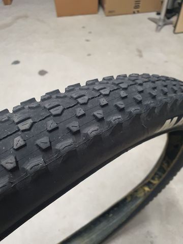 Tweedehands Maxxis Ikon bike — afbeelding 4 van 5