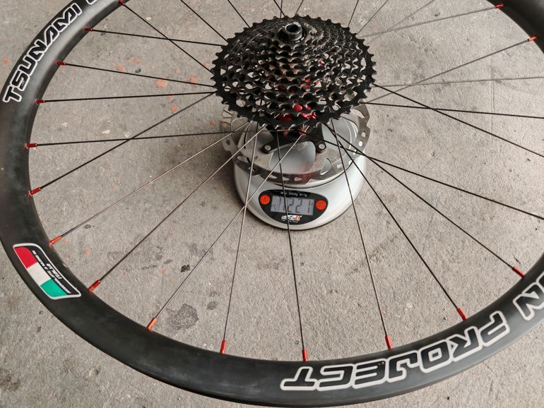 Used Tsunami Carbon Project 29" Carbonio Tsunami Wheels 2016 bike — image 12 of 13