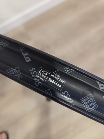 Used Dt Swiss ERC 1400 DICUT 35 Wheel 2025 bike — image 7 of 8