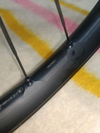 Used Mavic E-Deemax S30/S35 Wheelset 2025 bike — image 16 of 18