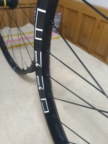 Used Mavic E-Deemax S30/S35 Wheelset 2025 bike — image 9 of 18