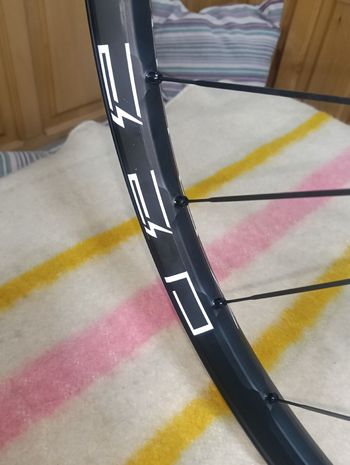 Used Mavic E-Deemax S30/S35 Wheelset 2025 bike — image 11 of 18