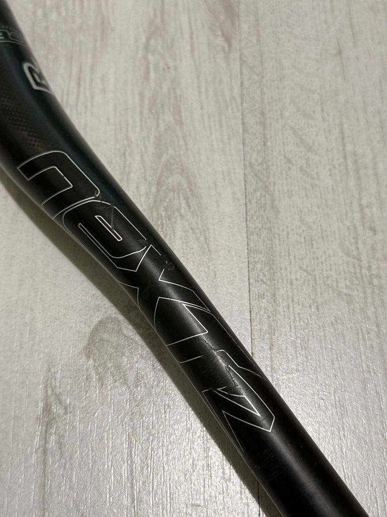 Used Race Face Next R Carbon Handlebar bike — image 4 of 5