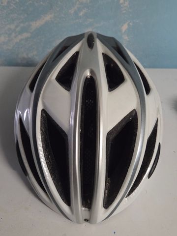 MET Manta MIPS Helmet 2021 bike usato — immagine 2 di 2