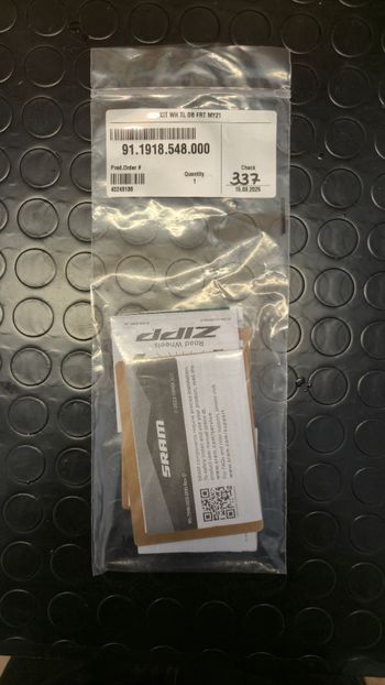 Used Zipp 303 XPLR S 2026 bike — image 8 of 9
