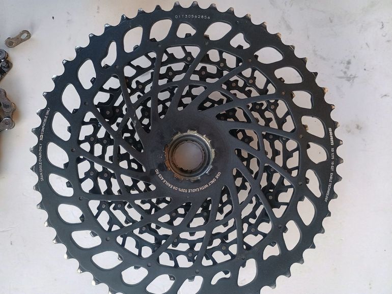 Used Sram GX AXS Eagle 12v bike — image 8 of 8