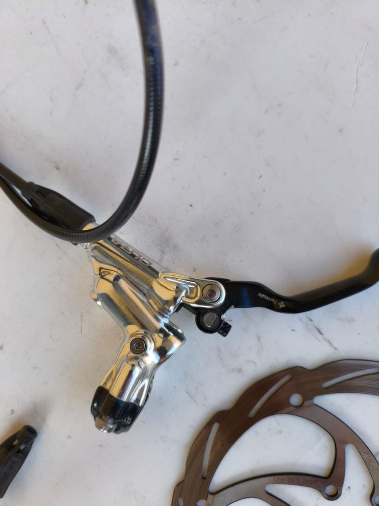 Used Formula Cura bike — image 5 of 8