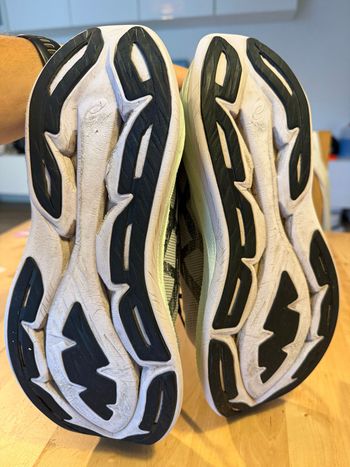 Used Asics Superblast 2024 bike — image 5 of 6