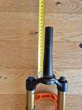 Used Fox 32 Step-Cast Factory Remote 2021 bike — image 2 of 3