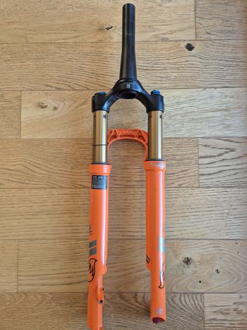 Used Fox 32 Step-Cast Factory Remote 2021 bike — image 3 of 3