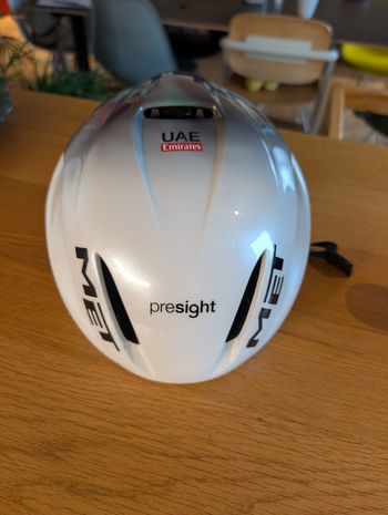Used MET Manta MIPS Helmet bike — image 4 of 4