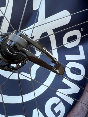Used Campagnolo Bora WTO 60 C23 Disc Brake 2022 bike — image 8 of 11