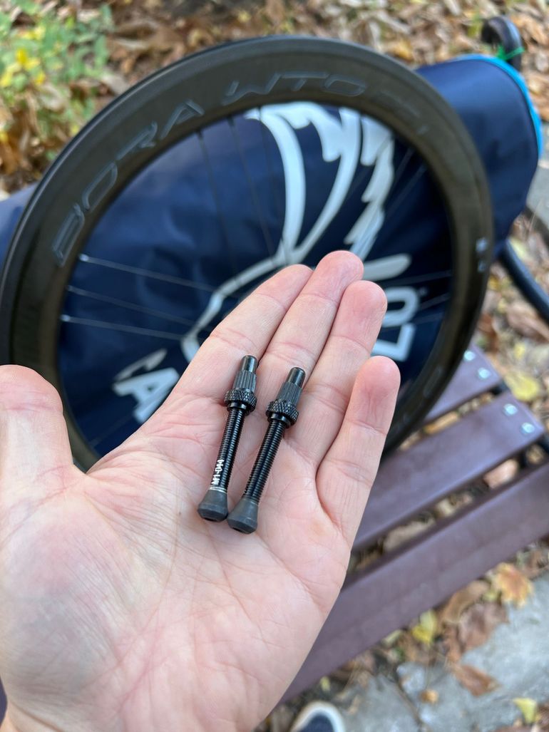 Used Campagnolo Bora WTO 60 C23 Disc Brake 2022 bike — image 6 of 11