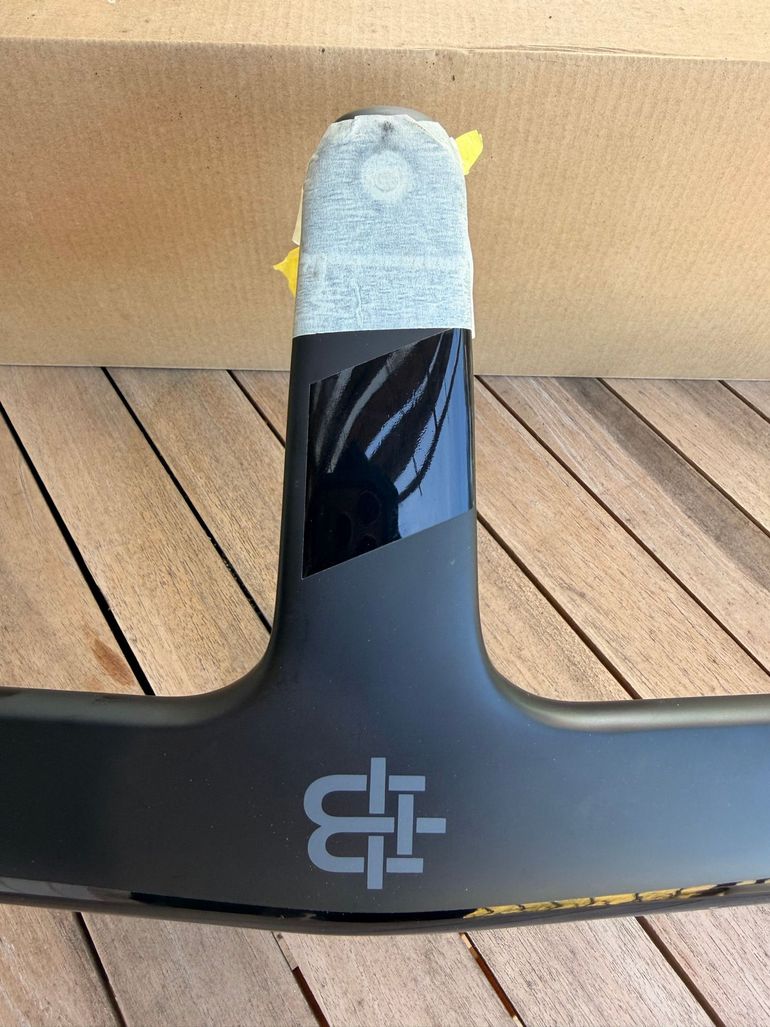 Used Black Inc 42x100 Integrated Handlebar 2024 bike — image 2 of 9