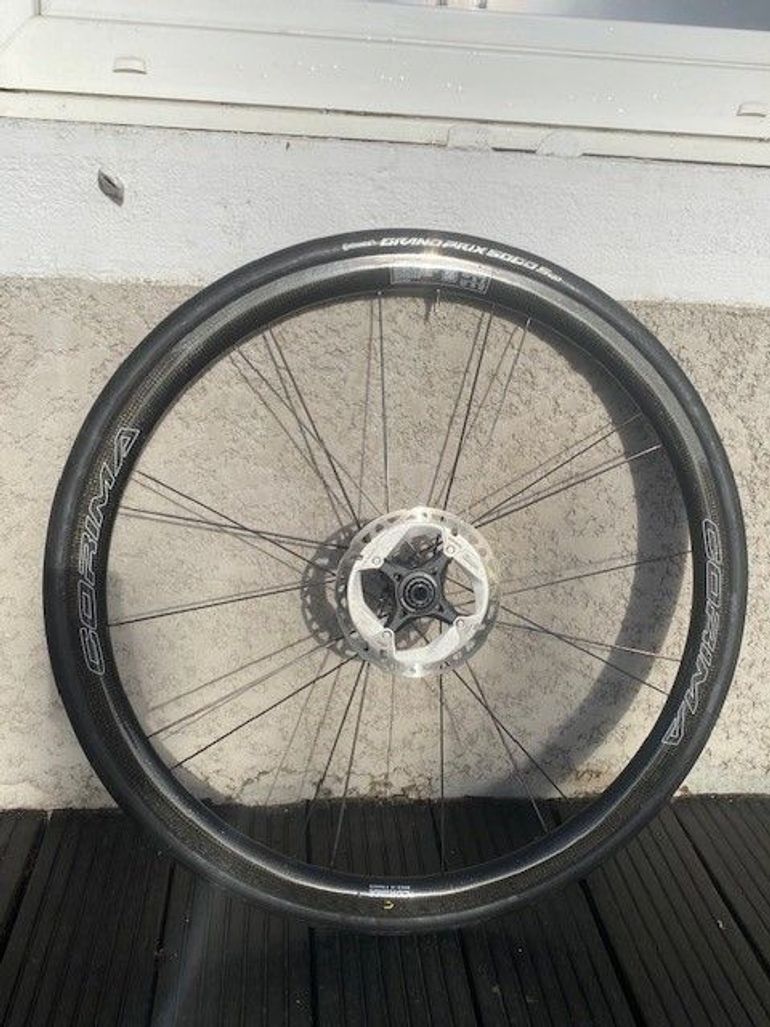 Used Corima Roues Carbone 32 Tubeless bike — image 8 of 9