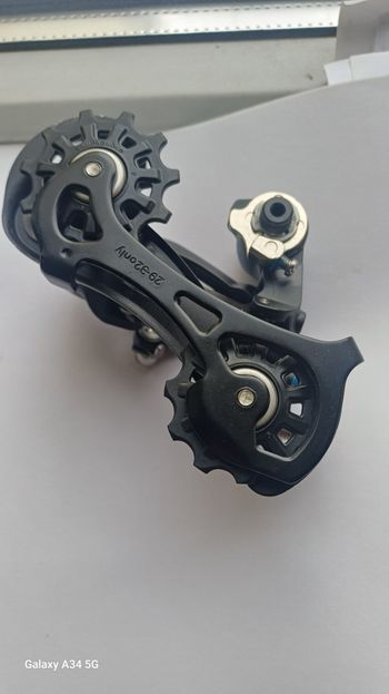 Used Campagnolo Centaur 11-Speed Rear Derailleur Medium Cage 11s RD 2022 bike