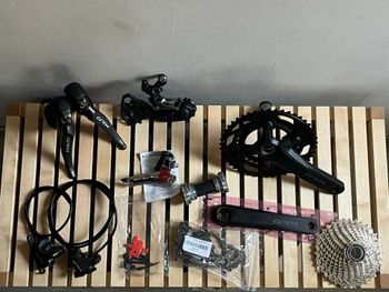Used Shimano GRX810 Disc 2x11-speed bike — image 2 of 6