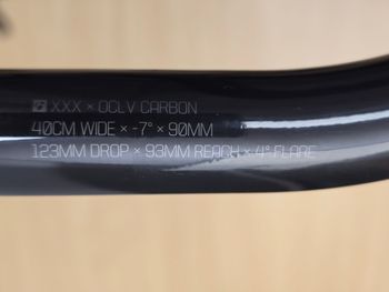 Used Bontrager XXX Integrated Handlebar 40cm x 90mm Black bike — image 3 of 7