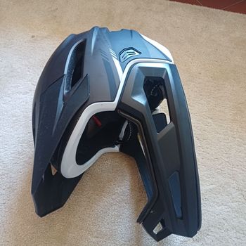 Used Perfk MTB Helmet bike — image 9 of 16