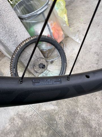 Specialized TRAVERSE SL 2022 bike d'occasion — image 2 sur 4