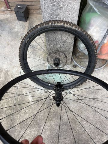 Used Specialized TRAVERSE SL 2022 Wheels