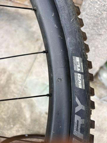 Specialized TRAVERSE SL 2022 bike d'occasion — image 3 sur 4