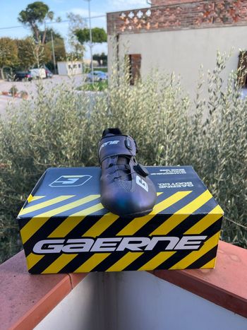 Used Gaerne G.stl bike — image 4 of 5