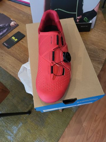 Used Shimano RC3 Cycling Shoes