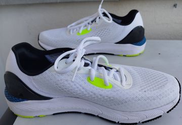 Tweedehands Under Armour Sonic 5 2024 bike — afbeelding 2 van 6