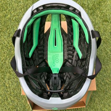 Brugt Lazer Vento KinetiCore Helmet 2024 bike — billede 6 af 10