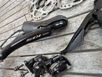 Used Shimano 105 ST-R7000 Shifter/Brake Lever Set bike — image 6 of 7
